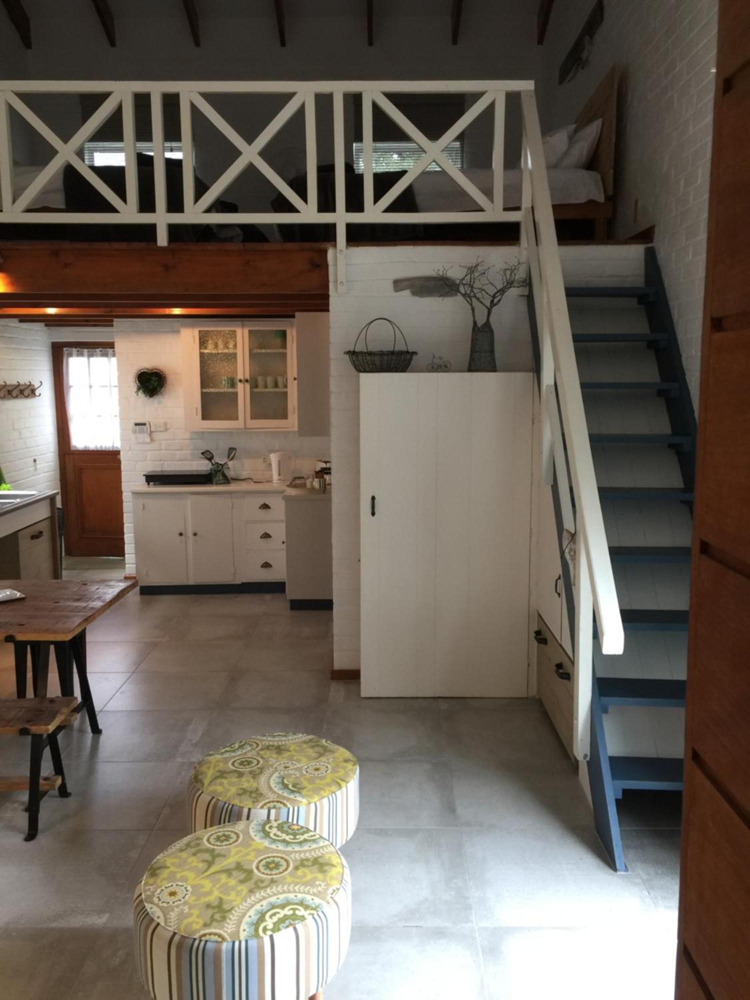 Stone'S Throw Villa Херманус Екстериор снимка